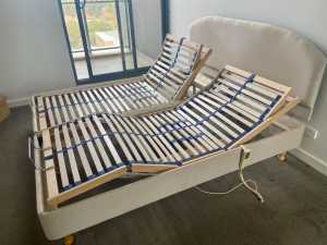 2 Adjustable bed frames 
