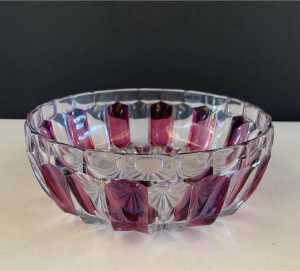 Purple Glass Bowl 7.5cm high x 21cm diameter. Perfect condition NEW.