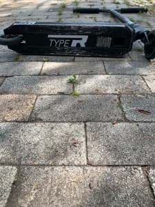 *MAKE AN OFFER* Type R Pro Scooter
