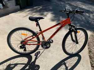 Trek Precaliber bicycle (24 inch wheels, 21 speed)