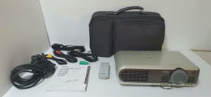 Toshiba TLP S40 LCD Projector Kit A1 Working Cond $80-