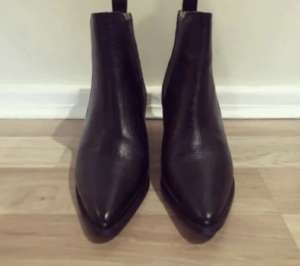 Mimco boots size 9