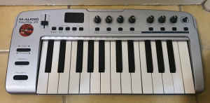 M-Audio Midi Keyboard Keyrig 25, working, Carlton pickup