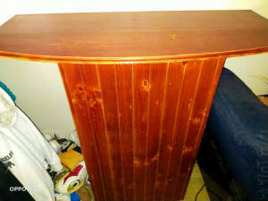 Red mahogany oak corner custom made bar with stools
