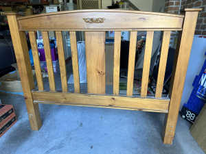 FREE - Queen size timber bed head: Elermore Vale area