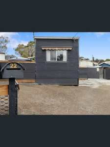 Small house or shack for sale primrose sands 
