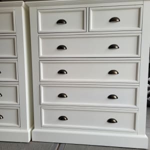 Absolutely Near New White Chest of Drawers
