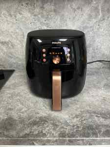 Philips Smart Digital Airfryer XXL with Smart Sensing Technology USED