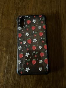 Strawberry Iphone 10 max casetify case
