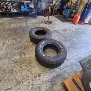 285 75R16 bf goodrich all terrain tyres