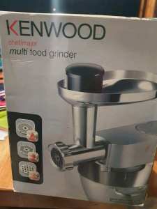 Kenwood meat mincer attachment ONLY
attachment 