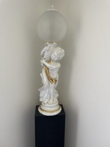 Decorative corner lamp