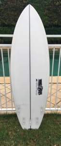 J S Surfboard 5’ 8’’ Sub Xero