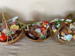 NEW Small Easter gift baskets