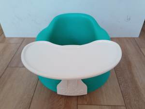 Aqua Bumbo floor seat & white Bumbo play tray