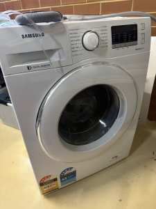 Samsung washing machine- very good condition 