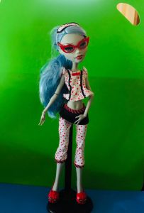 MONSTER HIGH DOLL GHOULIA YELPS DEAD TIRED 2012 Vintage Doll