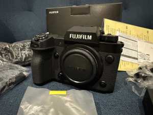 As New Fujifilm X-H2 Camera Body