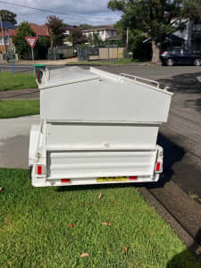 trailer builders 6x4 lockable lids sealed unit