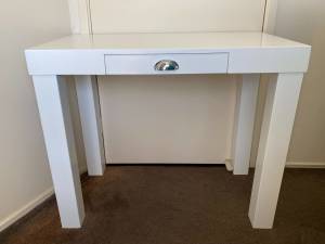 Officeworks Piper Desk with drawer new condition Penrith area pick up