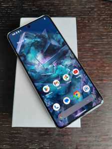 Google Pixel 8 PRO 128GB - Bay Blue, fully working condition, warranty