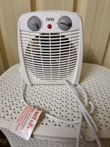 Small Onix Fan Heater

