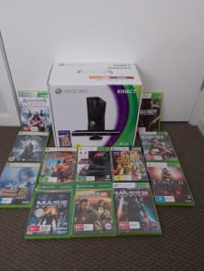 Xbox 360 kinect boxed with 12 games 