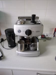 Sunbeam mini barista coffee machine and grinder 