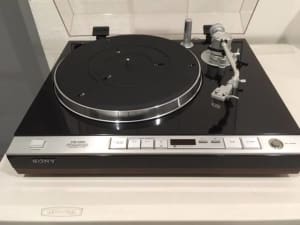 Stunning Sony Turntable! SOLD!