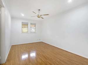 2 Big Rooms Available to Rent