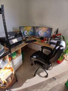 computer desk plus chair