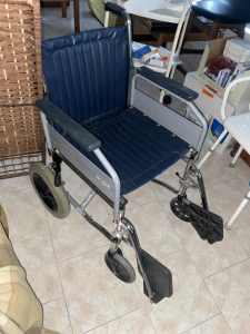 Glide quality transit wheelchair