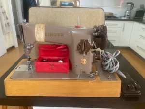 Classic Portable Singer Sewing Machine