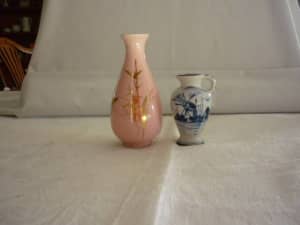 1960s Chinese vase & mini Delfts jug vase BARGAIN $14