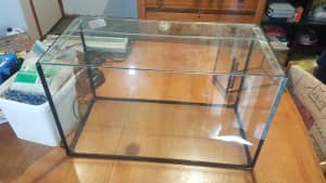 Fish tanks and accessories