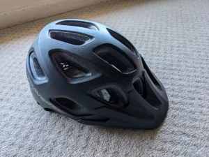Traverse Bike Helmet black