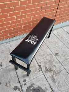 Home gym flat workout bench *can deliver*