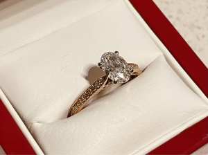 Engagement Ring Rose Gold