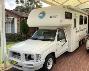 MOTORHOME 2004 TOYOTA HILUX 4 SP AUTOMATIC C/CHAS