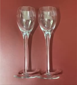 1 Pair Long Stem Wine/ Port Glasses