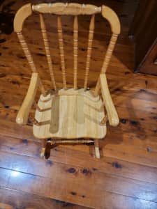 Childrens/ Toddlers wooden rocking chair 