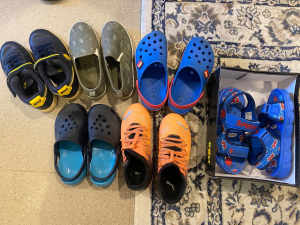 Boy kids shoes (size12)