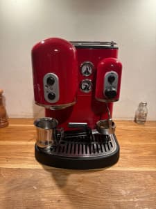 Kitchenaid coffee machine, fire engine red, recently serviced