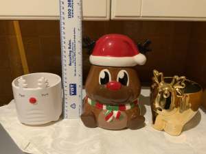Christmas cookie jar, plus 2 containers…REDUCED..$5 the lot