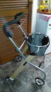 SHOPPING/WALKING TROLLEY - New Condition