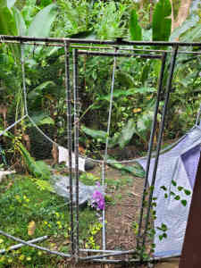 MUST SELL TODAY!!!Cat/chicken/dog/pet enclosure (Pending)