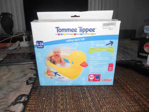 TOMMEE TIPPEE SAFETY DUCK TUB - NEW