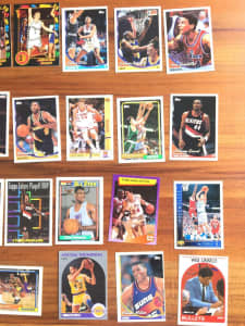 Basketball Playing cards very good condition 