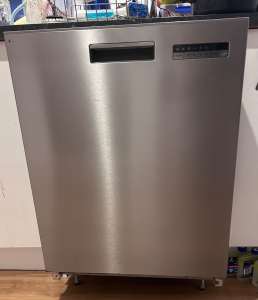 Asko Dishwasher Model 5457
