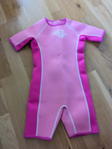 Girls wetsuit size 4-5